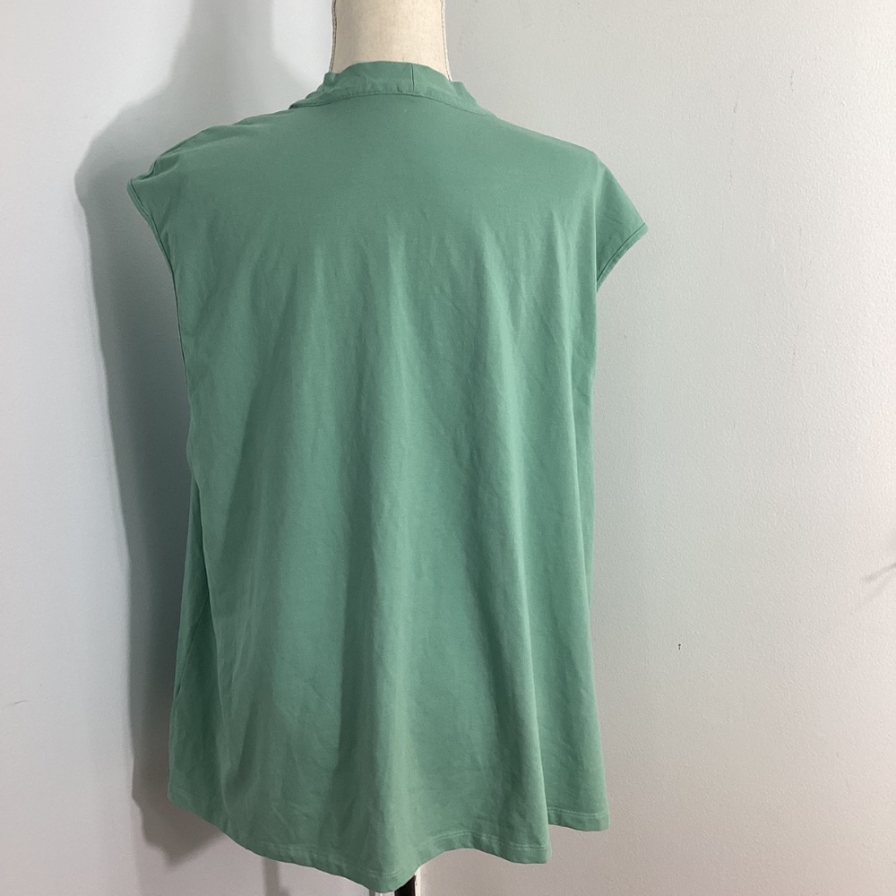 NORTH STYLE WOMAN PLUS 3X LIGHT GREEN SLEEVELESS TOP SQUARE NECKLINE - Picture 2 of 5